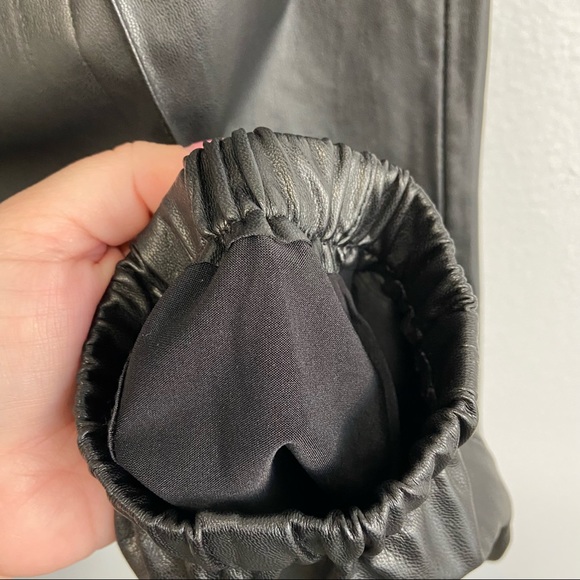 Blank NYC Black Faux Leather Relaxed Fit Jogger Size 30 - Picture 7 of 16